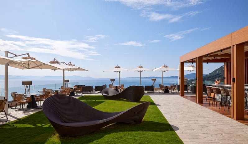 Starboard Lounge